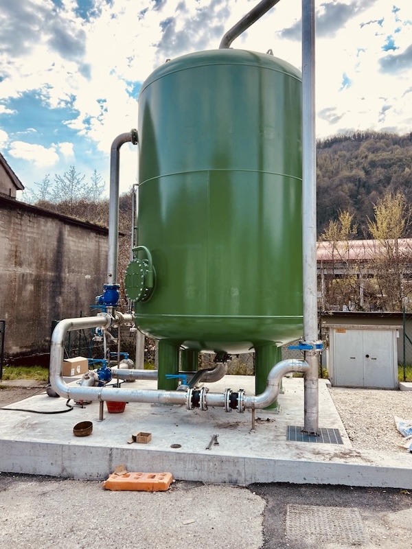 Acque del Chiampo|PFAS, in funzione il filtro a carboni attivi nel centro idrico Castiglione a Chiampo: completata la messa in sicurezza dell’acquedotto
