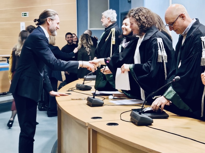 Acque del Chiampo | PFAS, Alessandro Pellizzaro consegue la seconda laurea con una tesi sull’attività di Acque del Chiampo contro i microinquinanti